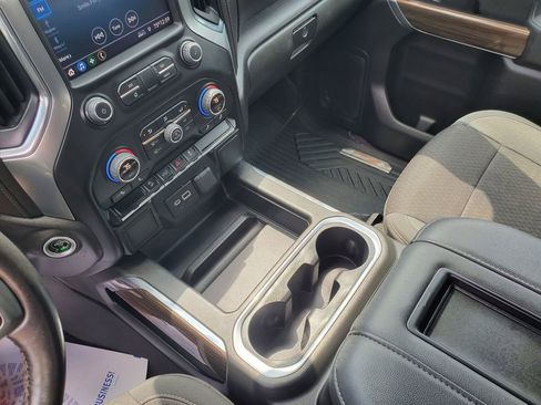Used 2022 Chevrolet Silverado 1500 LT Trail Boss w/ Bed Protection Package AWD/4WD image 21