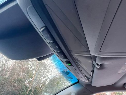 Used 2019 Lexus LX 570 4WD image 31