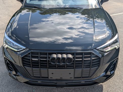 Used 2025 Audi Q3 2.0T Premium Plus w/ Premium Plus Package AWD/4WD image 12