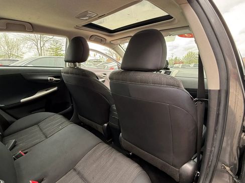 Used 2013 Toyota Corolla S w/ Premium Pkg image 11