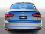 Used 2017 Volkswagen Jetta SEL image 4