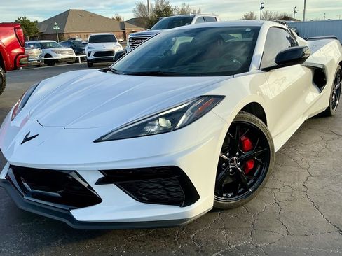 Used 2023 Chevrolet Corvette Stingray w/ Z51 Performance Package image 2