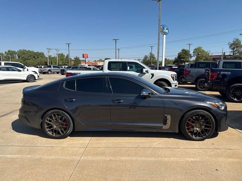 Used 2022 Kia Stinger GT2 w/ Red Interior Color Package RWD image 8