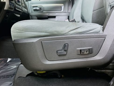 Used 2019 RAM 1500 Big Horn image 22