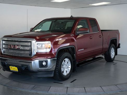 Used 2015 GMC Sierra 1500 SLE AWD/4WD image 3