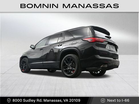 Used 2023 Chevrolet Traverse Premier w/ Redline Edition image 38