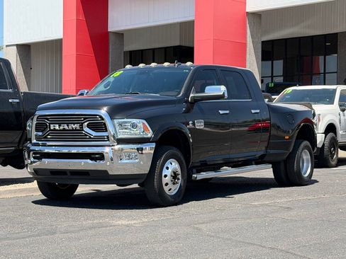 Used 2018 RAM 3500 Laramie Longhorn w/ Convenience Group AWD/4WD image 42