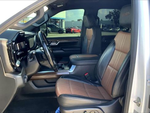 Used 2024 Chevrolet Silverado 3500 High Country image 7