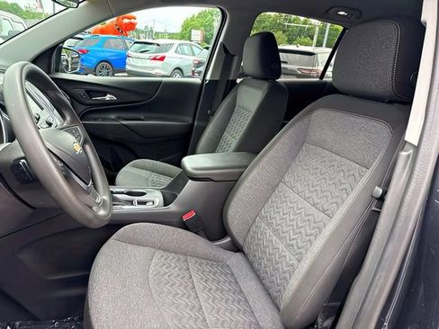 Used 2023 Chevrolet Equinox LT AWD/4WD image 16