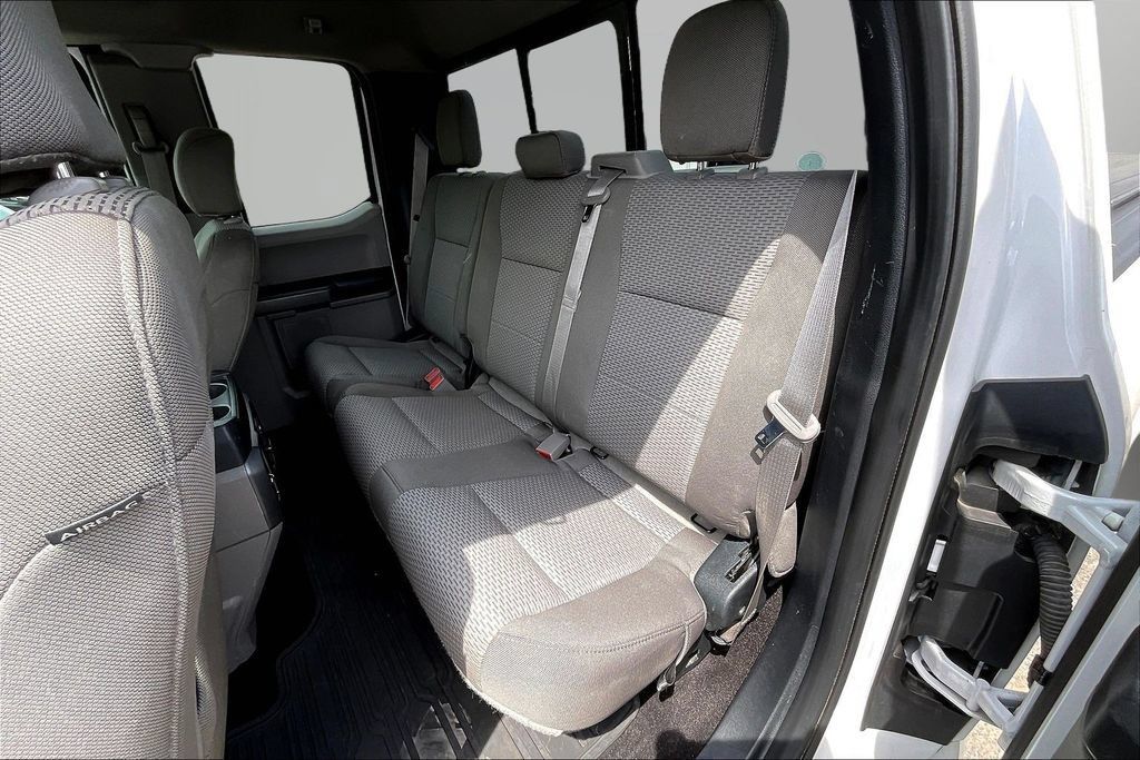 Used 2020 Ford F150 XLT w/ Equipment Group 302A Luxury AWD/4WD image 22