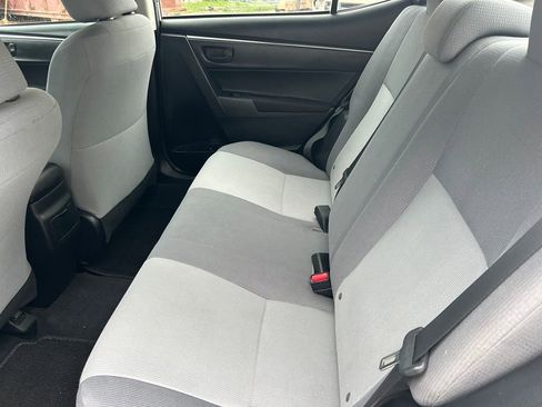 Used 2015 Toyota Corolla L FWD image 14