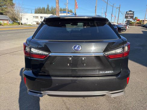Used 2017 Lexus RX 450h Base AWD 4dr SUV image 4