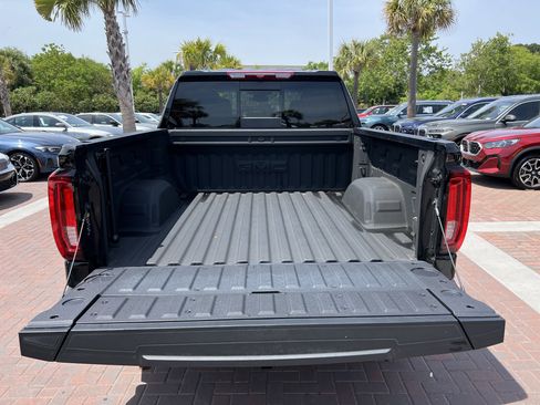 Used 2025 GMC Sierra 1500 Denali image 32