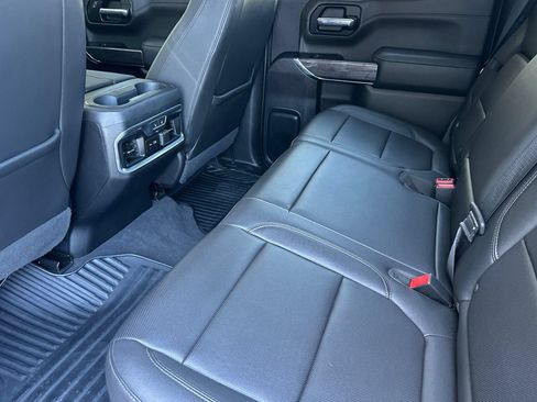 Used 2019 Chevrolet Silverado 1500 LTZ w/ LTZ Plus Package AWD/4WD image 12