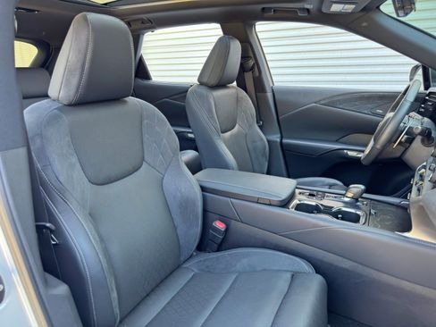 Used 2024 Lexus RX 350 w/ Convenience Package AWD/4WD image 39