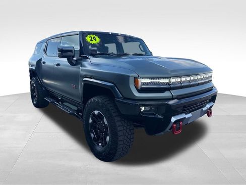 Used 2024 GMC Hummer EV 3X w/ Extreme Off-Road Package AWD/4WD image 8