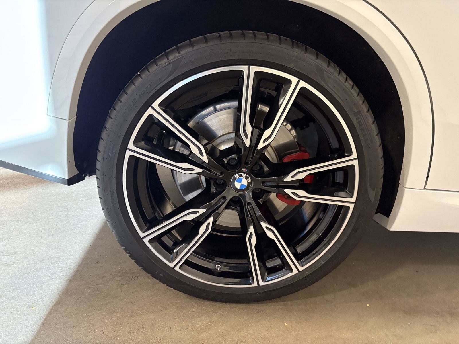 Used 2024 BMW X5 M60i AWD/4WD image 71