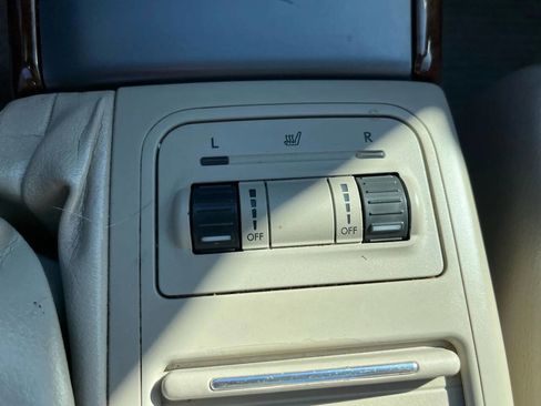 Used 2008 Subaru Outback 2.5i Limited L.L. Bean image 24