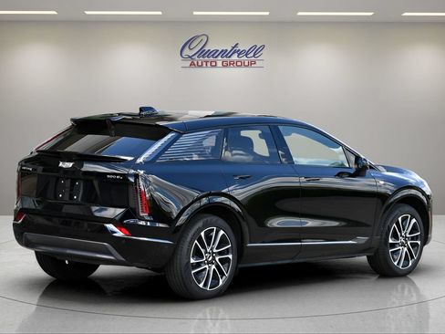 Used 2025 Cadillac Optiq Sport 1 AWD/4WD image 4
