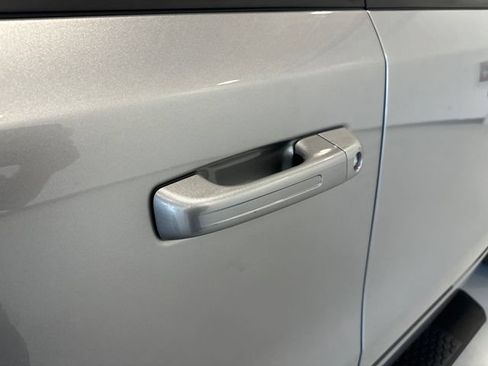 Used 2022 RAM 1500 Big Horn w/ Night Edition AWD/4WD image 11