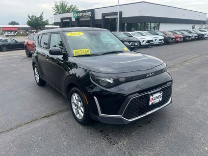 Used 2025 Kia Soul LX w/ LX Technology Package