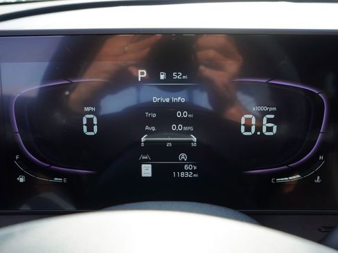 Certified 2023 Kia Sportage EX image 33