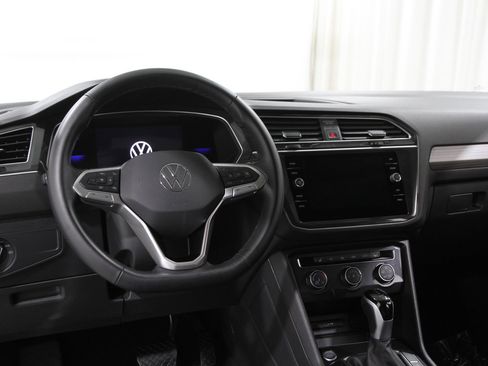 Used 2024 Volkswagen Tiguan Wolfsburg Edition image 6