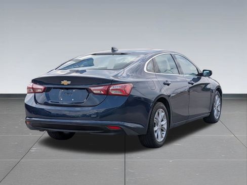 Used 2022 Chevrolet Malibu LT FWD image 5