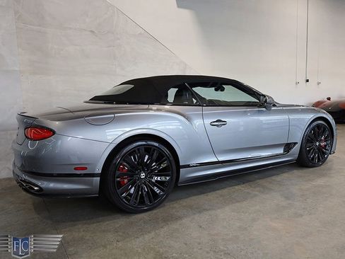 Used 2022 Bentley Continental GT Speed image 52