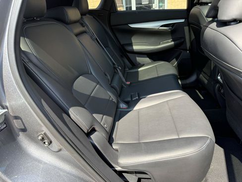 Used 2021 INFINITI QX50 Luxe w/ Appearance Package FWD image 16
