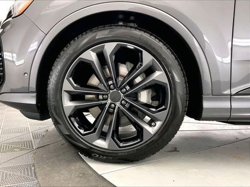 New 2026 Audi Q7 3.0T Premium Plus image 12