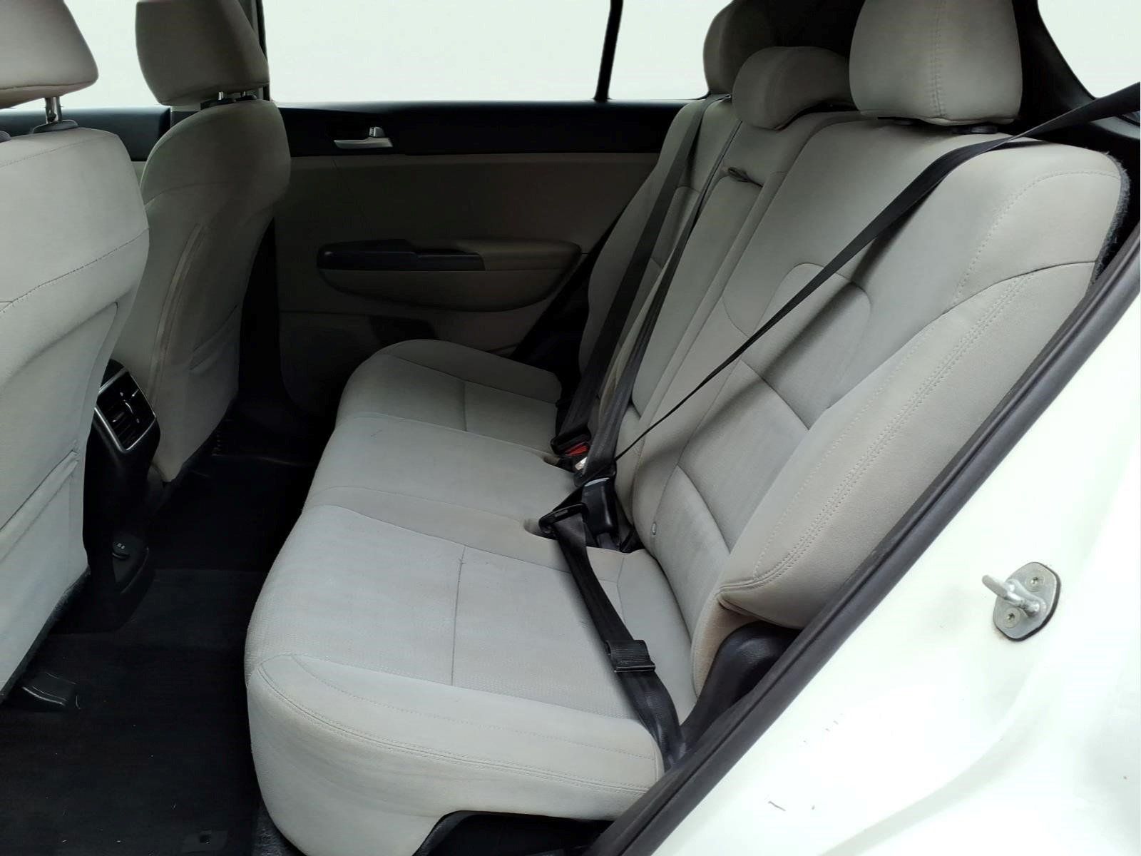 Used 2020 Kia Sportage LX AWD/4WD image 10