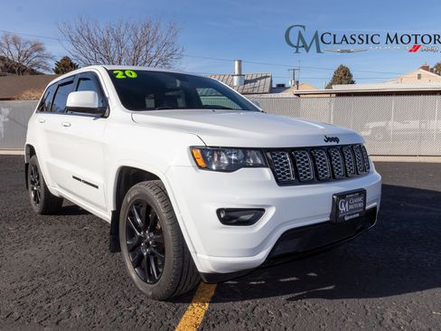 Used 2020 Jeep Grand Cherokee Altitude image 1