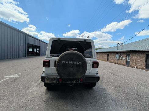 Used 2024 Jeep Wrangler Sahara w/ Safety Group image 6