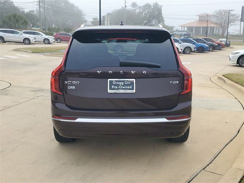 Used 2025 Volvo XC90 T8 Ultra image 10