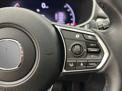 Used 2025 Acura MDX SH-AWD image 19