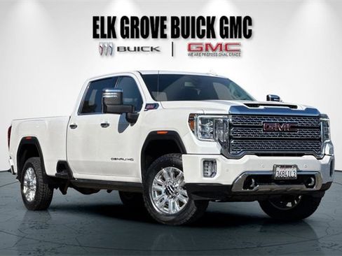 Used 2022 GMC Sierra 3500 Denali image 2