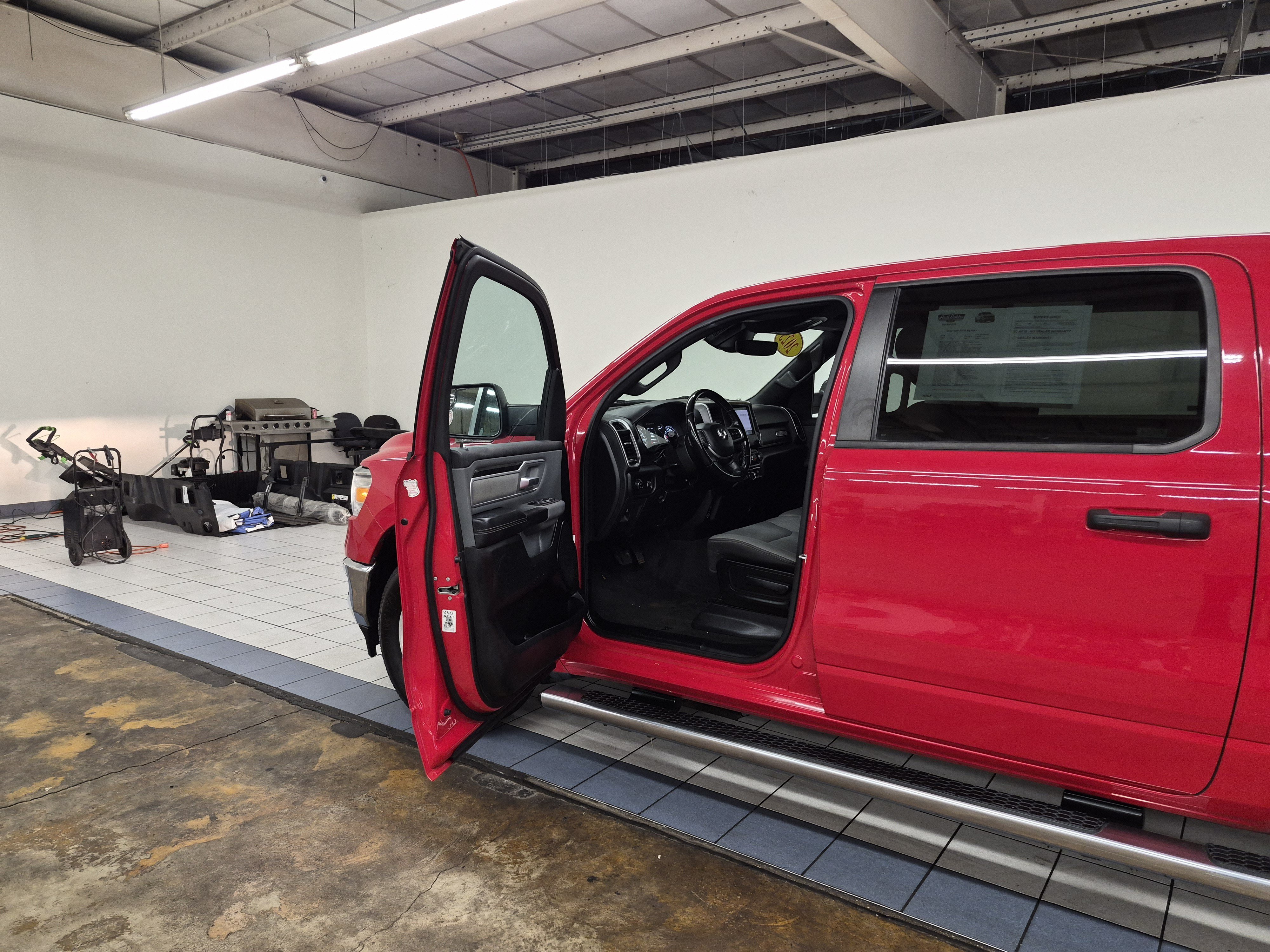 Used 2023 RAM 1500 Big Horn w/ Trailer Tow Group RWD image 9