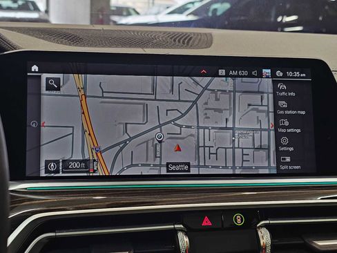 Used 2021 BMW X5 xDrive40i w/ Premium Package image 14