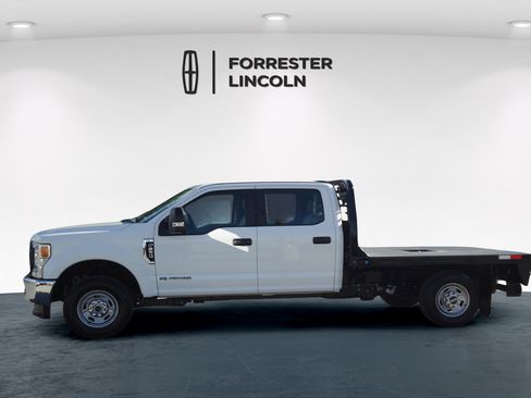 Used 2021 Ford F250 XL w/ Power Equipment Group AWD/4WD image 6