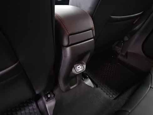 Used 2023 Jeep Renegade Trailhawk w/ Trailhawk Elite Group image 31