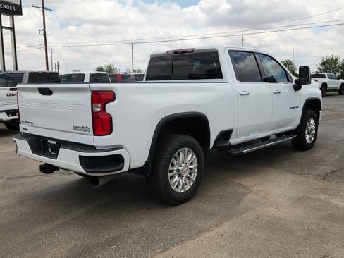 New 2025 GMC Sierra 1500 AT4 w/ AT4 Premium Package AWD/4WD image 4