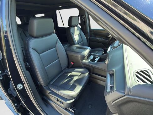 Used 2022 Chevrolet Tahoe LT w/ LT Signature Package image 19