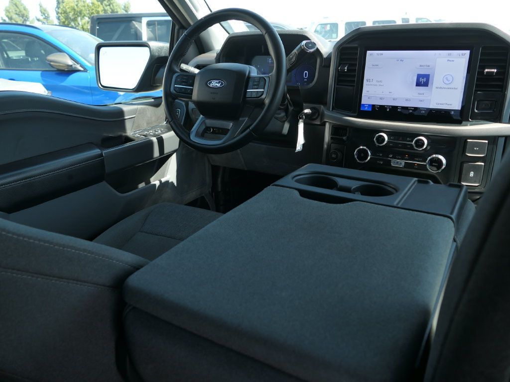 Used 2025 Ford F150 XLT w/ Equipment Group 301A Standard RWD image 23
