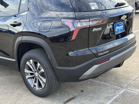 New 2026 Chevrolet Equinox LT w/ Convenience Package II image 15