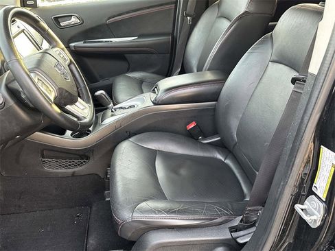 Used 2018 Dodge Journey GT image 18