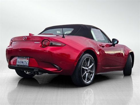 Certified 2022 MAZDA MX-5 Miata Grand Touring image 4