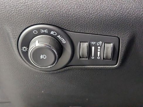 New 2026 Jeep Compass Limited w/ Sun, Sound & Navigation Group image 15