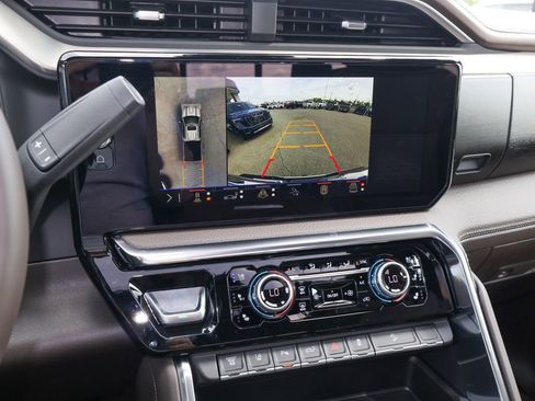 New 2026 GMC Sierra 3500 Denali w/ Denali Reserve Package image 19