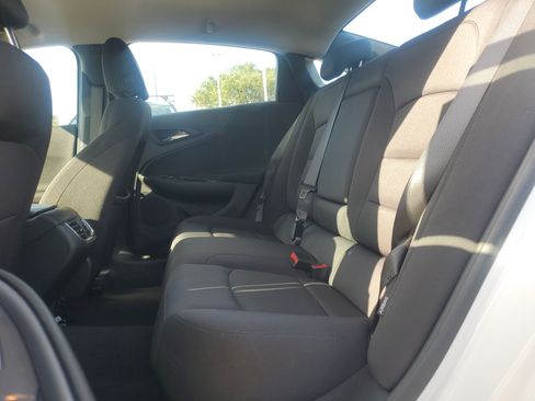 Used 2024 Chevrolet Malibu LT image 14